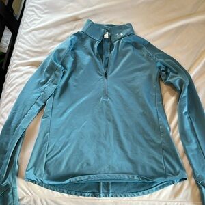 Light blue Under Armour women’s 1/2 zip